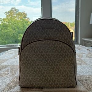 Michael Kirk’s regular sized backpack